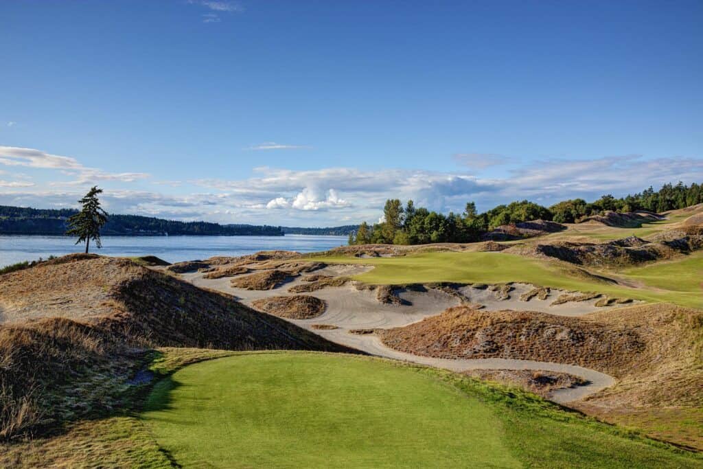 Picture of golf course at Chambers Bay